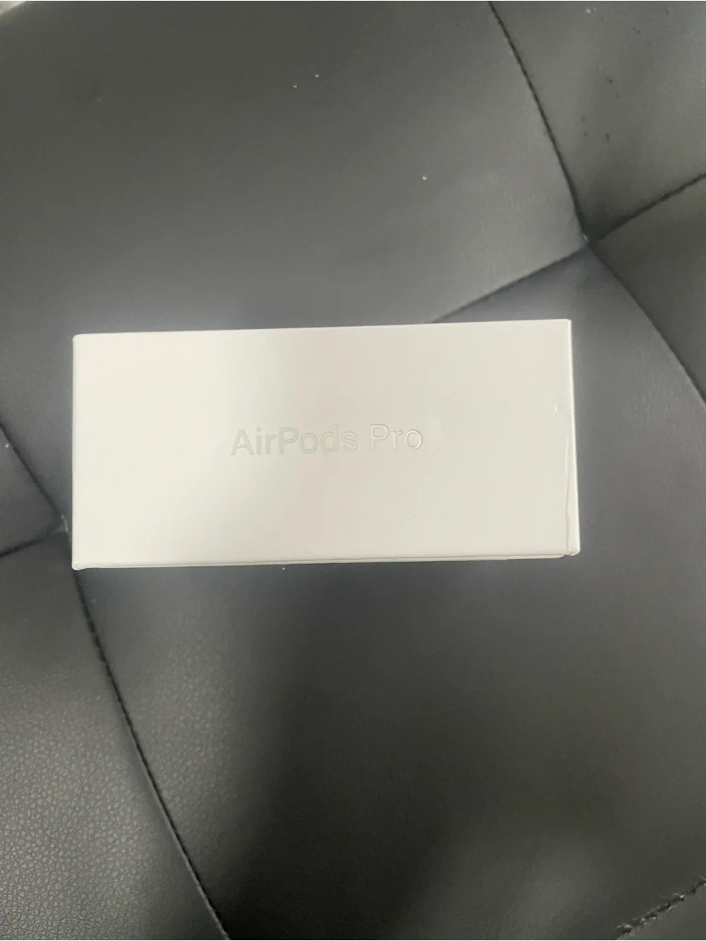 Apple White True Wireless Earbuds with Charging Case